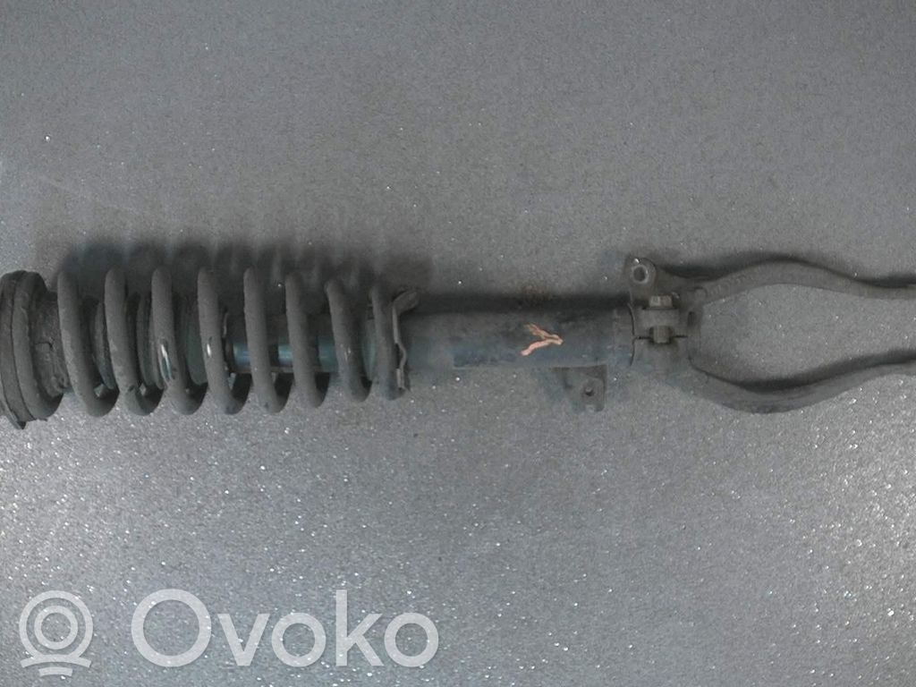 Mazda 6 Priekinis amortizatorius su spyruokle 