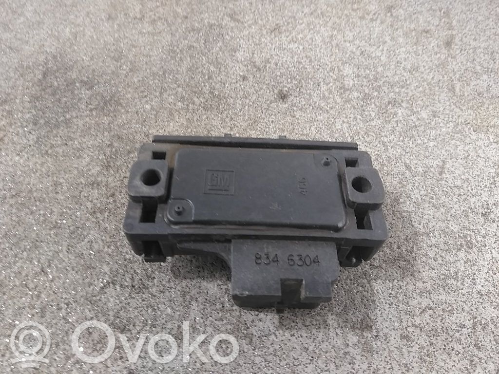 Unidad de control/módulo del motor   8346304