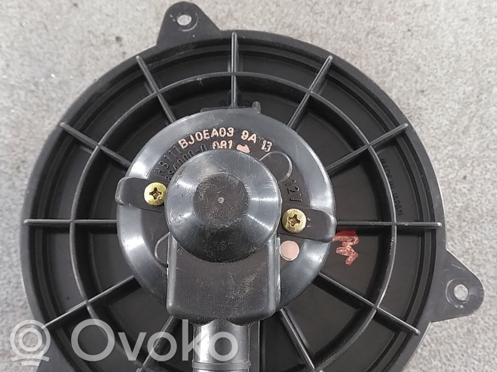 Mazda 323 Lämmittimen puhallin 