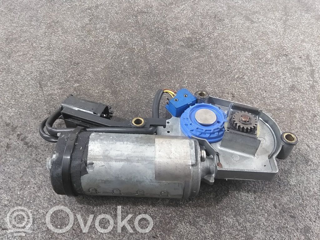 BMW 5 E34 Moteur / actionneur 
