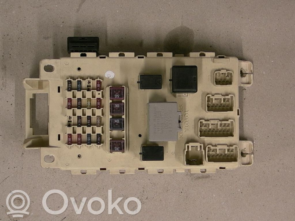 Toyota Yaris Verso Sulakemoduuli 