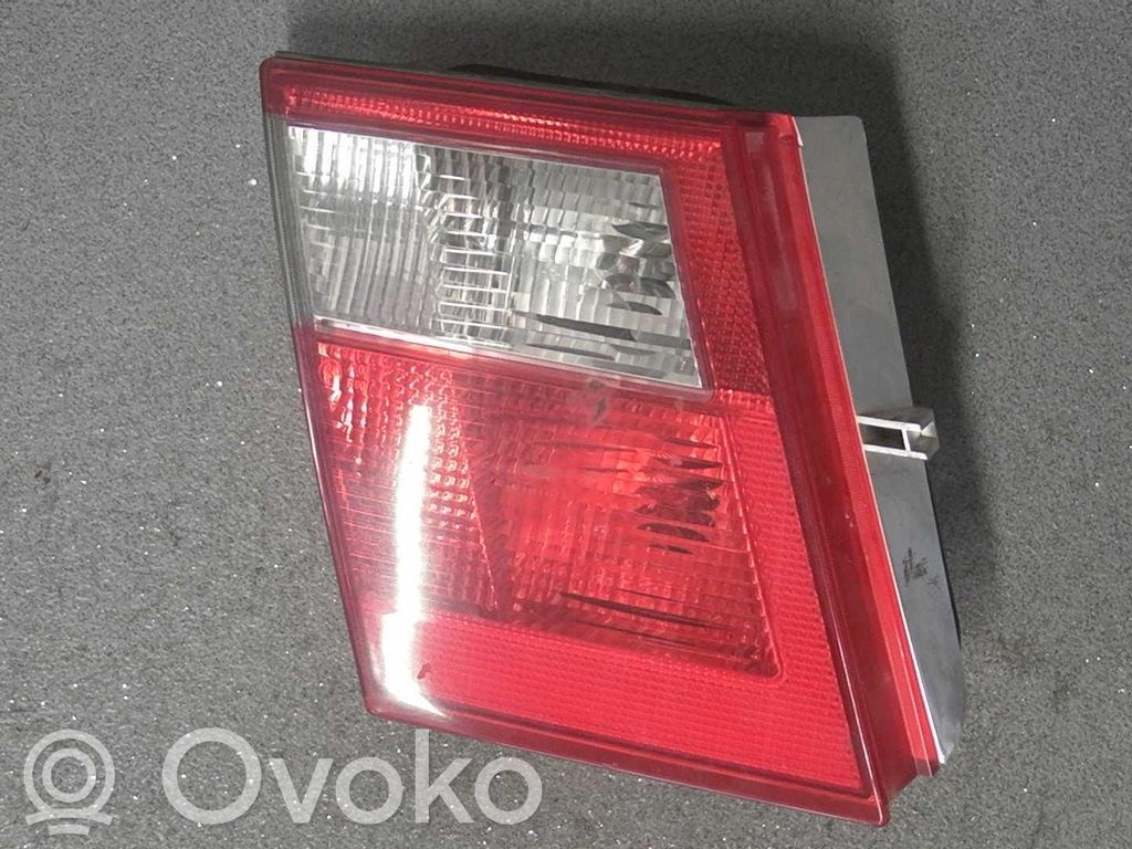 Lampa tylna