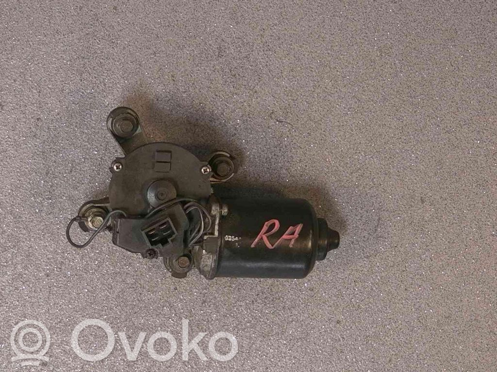 KIA Sephia Двигатель стеклоочистителей 