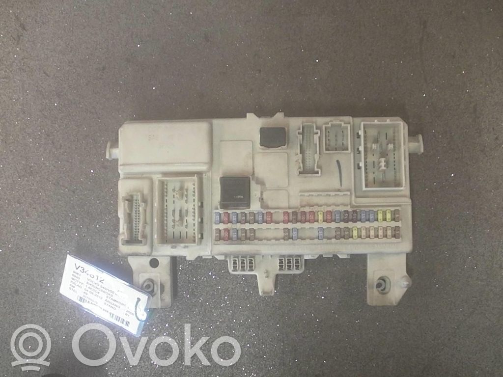 Volvo S40 Fuse module 