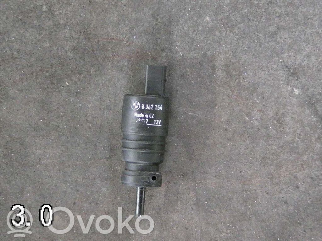 Windscreen/windshield washer pump   8362154