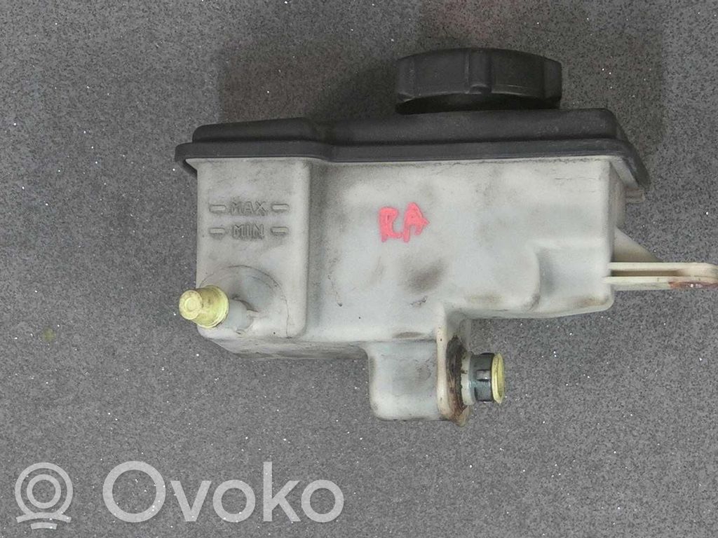 Ford Mondeo Mk III Ohjaustehostimen nestesäiliö 