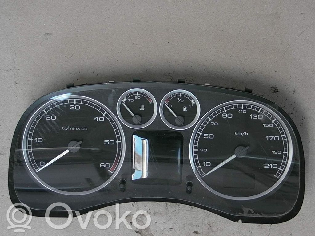 Peugeot 307 Speedometer (instrument cluster) 