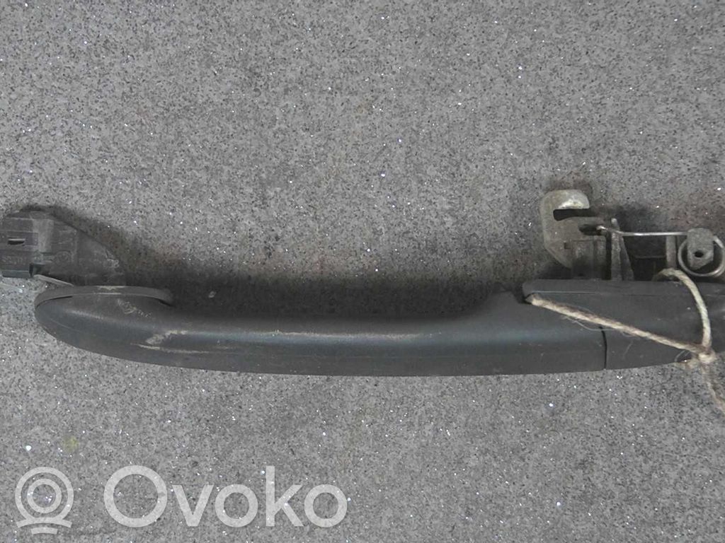 Etuoven ulkokahva