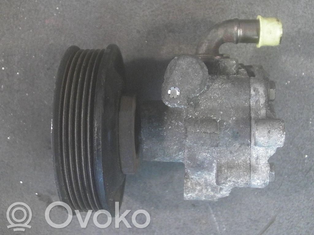 Seat Toledo II (1M) Ohjaustehostimen pumppu 