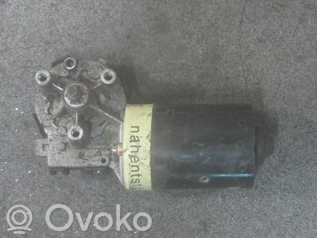 Volkswagen PASSAT B4 Motor ștergător 