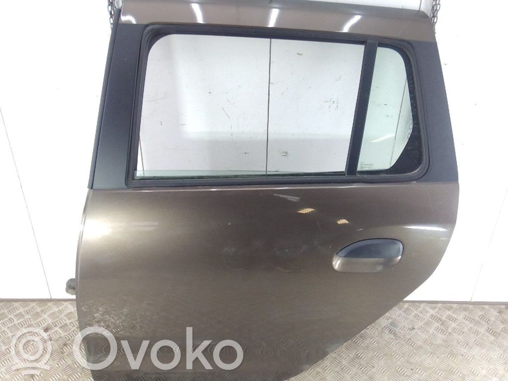 Dacia Logan II Puerta trasera 