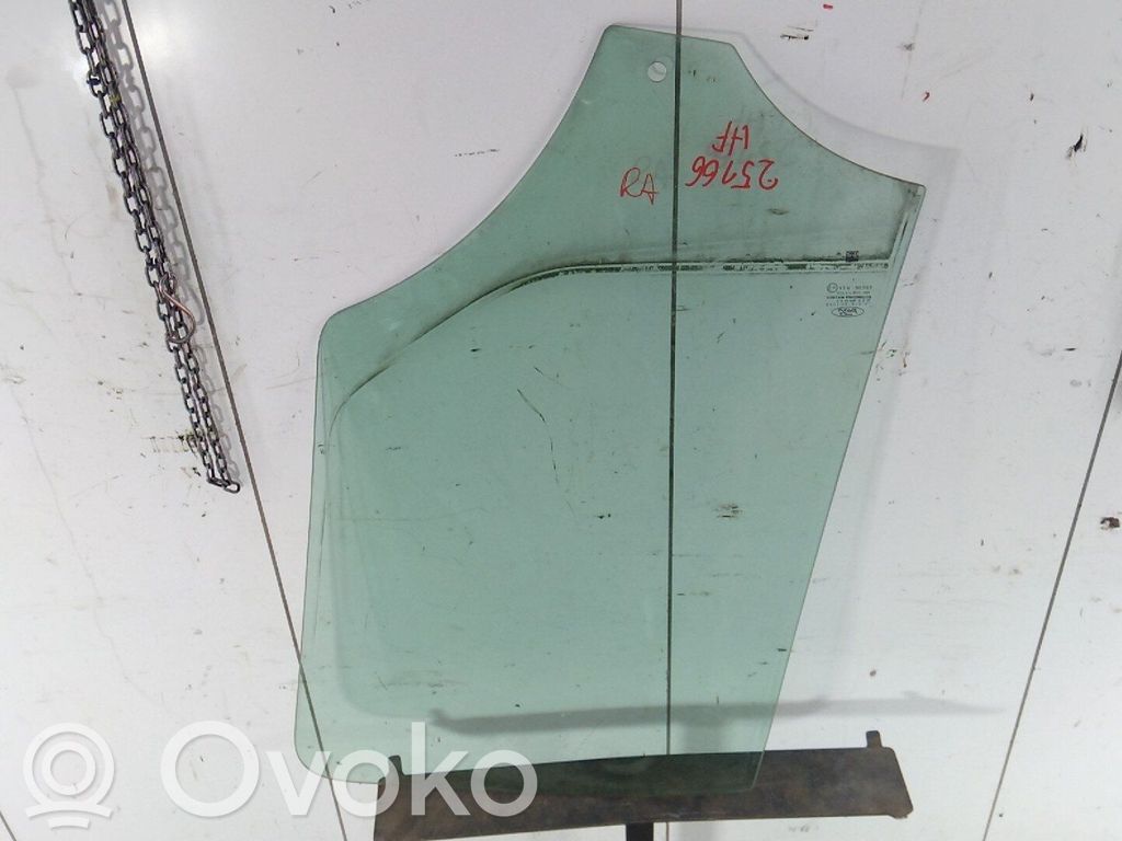 Ford Transit Custom Etuoven lasin muotolista