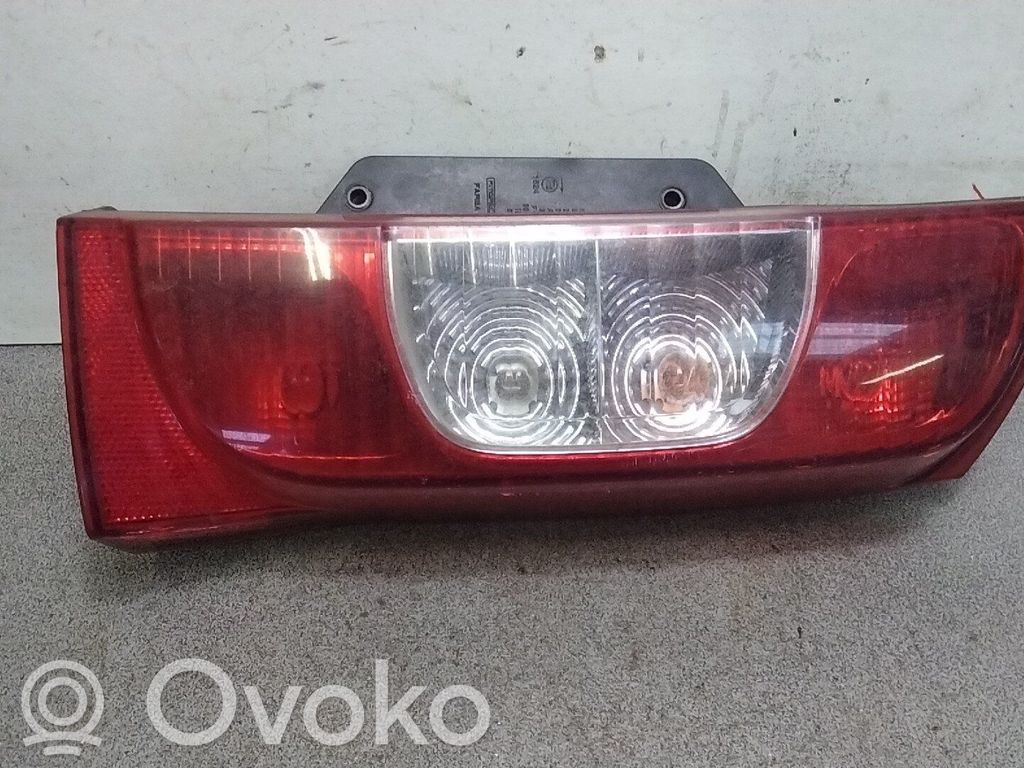 Peugeot Bipper Takavalon polttimo 