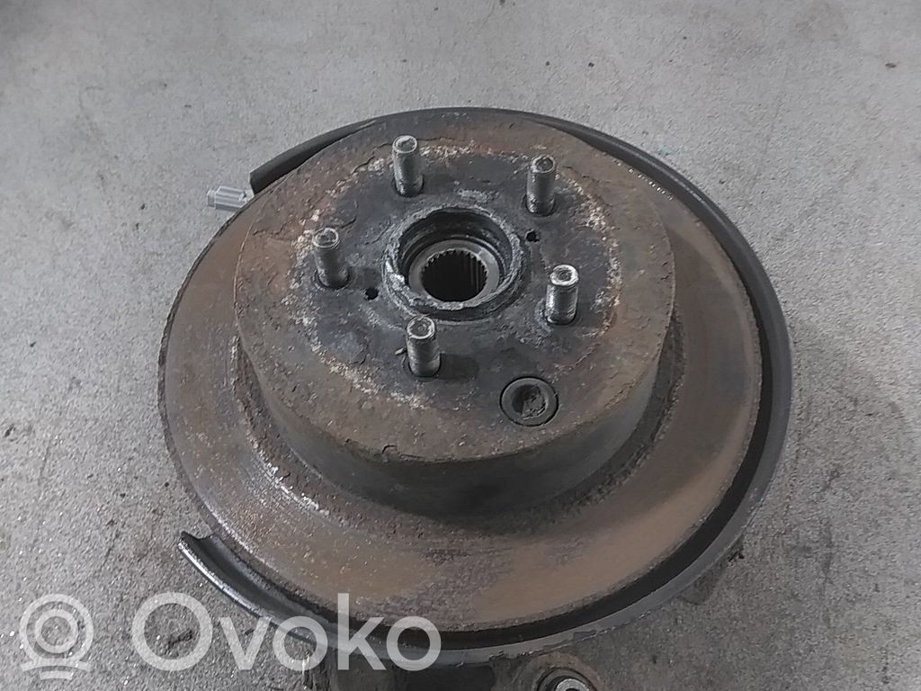 Subaru Forester SJ Zwrotnica koła tylnego 