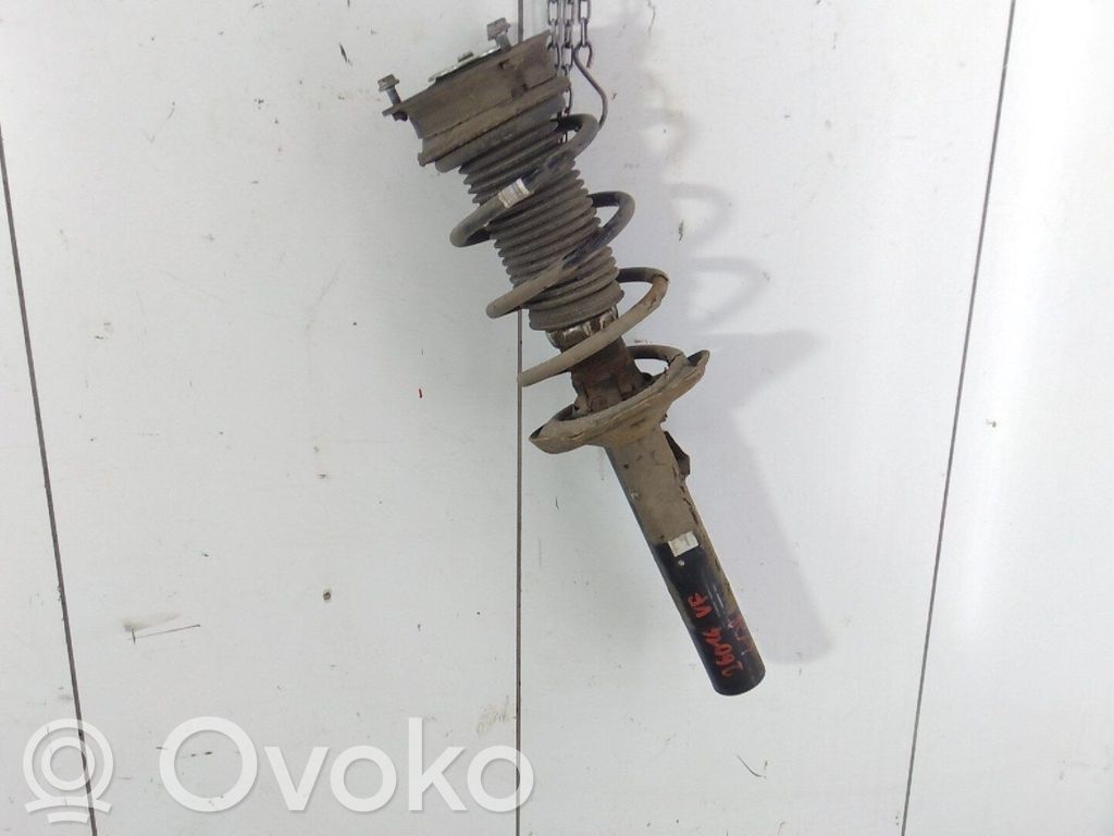 Seat Leon (5F) Amortyzator osi przedniej ze sprężyną 