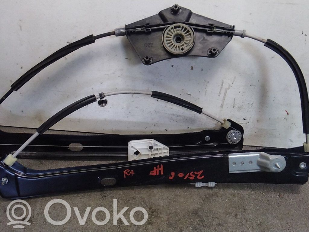 Skoda Scala Macara ușă față cu motor 