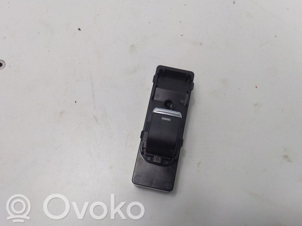 Mazda 6 Przyciski szyb 
