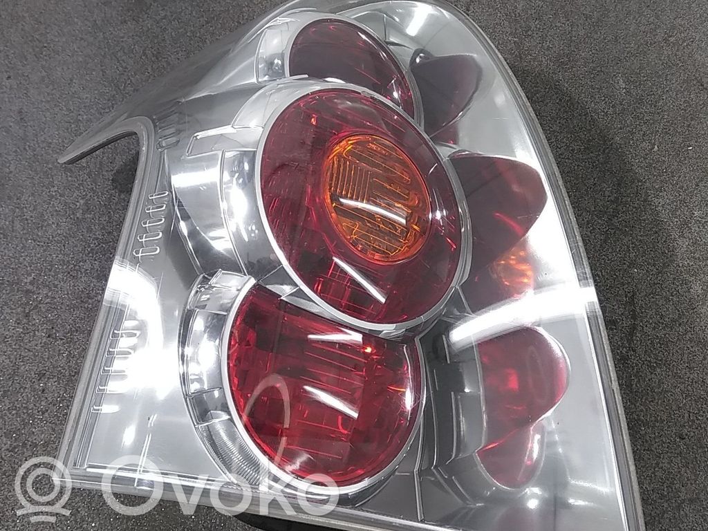 Toyota Corolla Verso AR10 Takavalot 