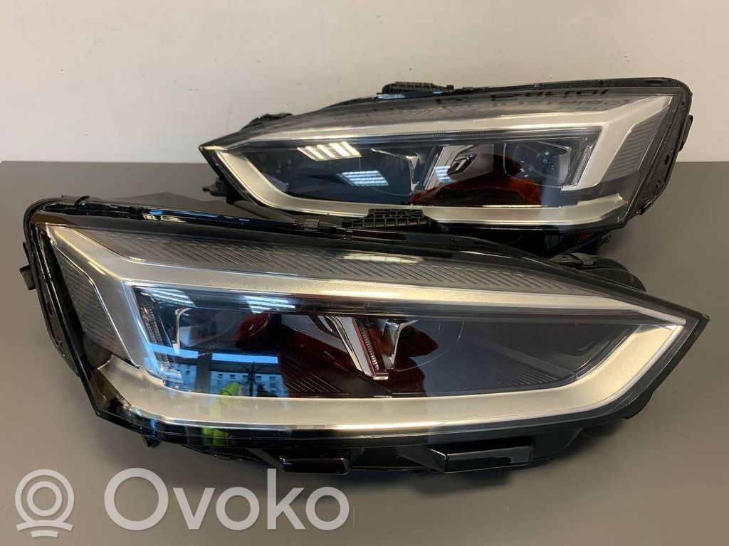 Audi A5 Lot de 2 lampes frontales / phare 