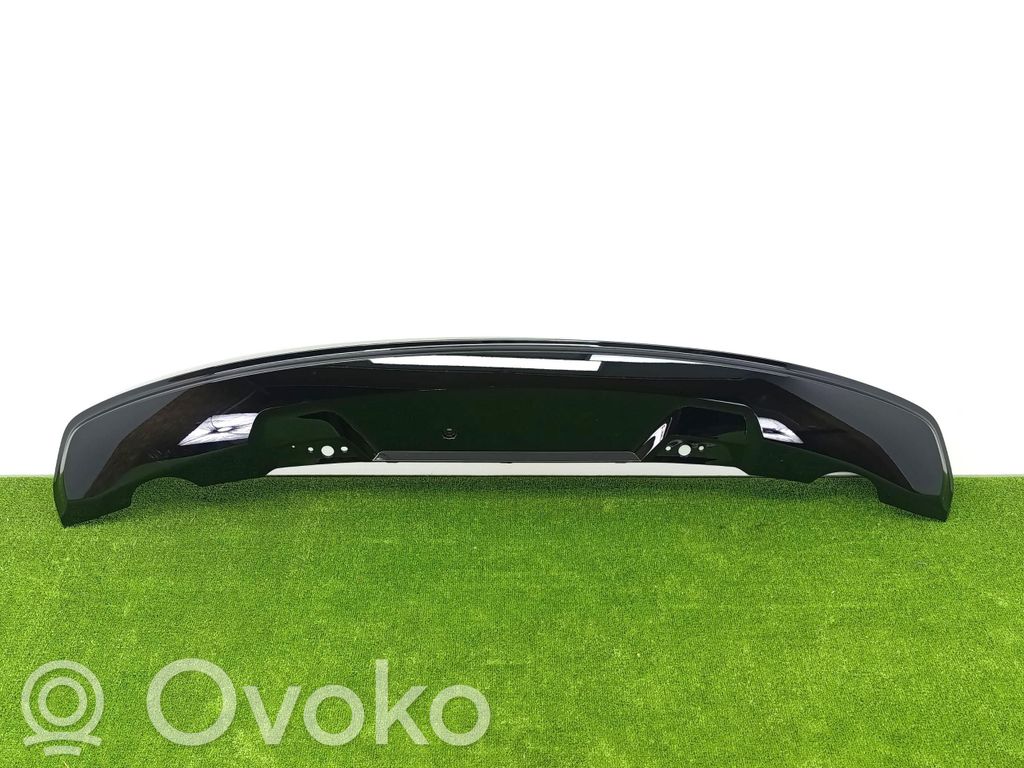 Volvo XC40 Listwa dolna zderzaka tylnego 