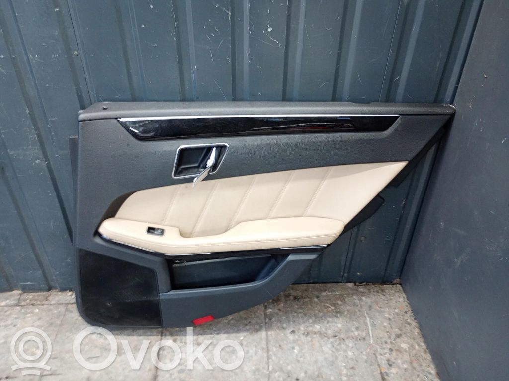 Mercedes-Benz E W212 Panou interior ușă spate 