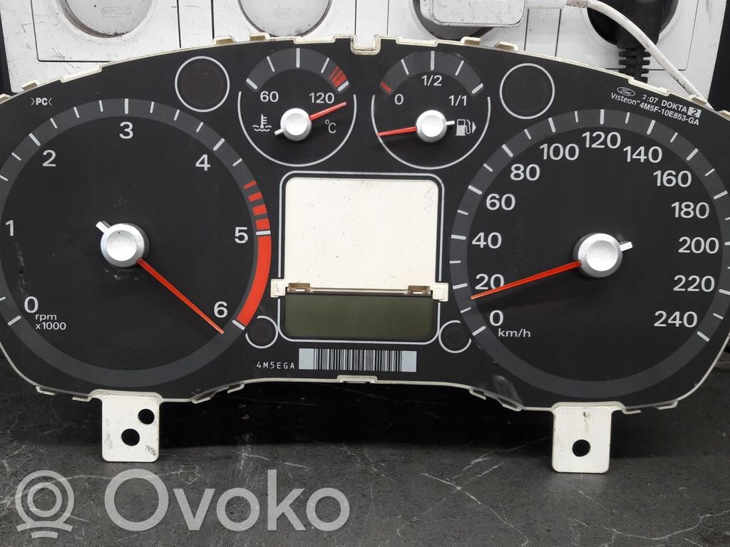 Ford Focus Speedometer (instrument cluster) 
