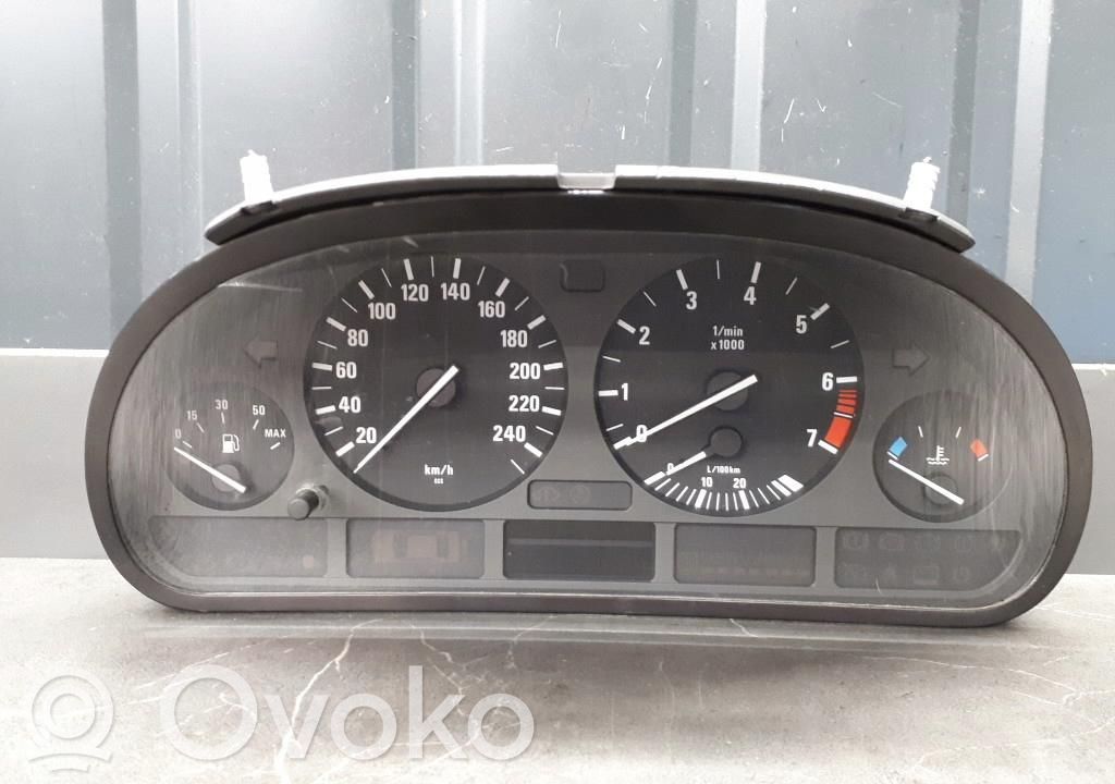 BMW 5 E39 Vitezometru (grup de instrumente) 