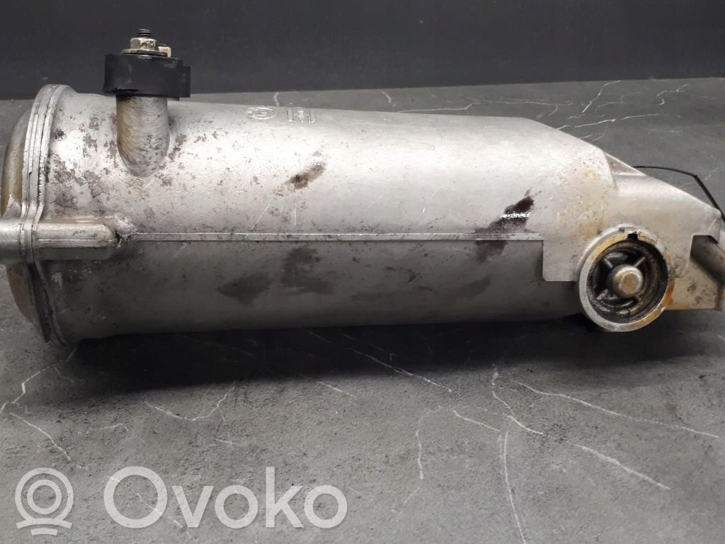 BMW 5 E34 Halterung Ölfilter / Ölkühler 