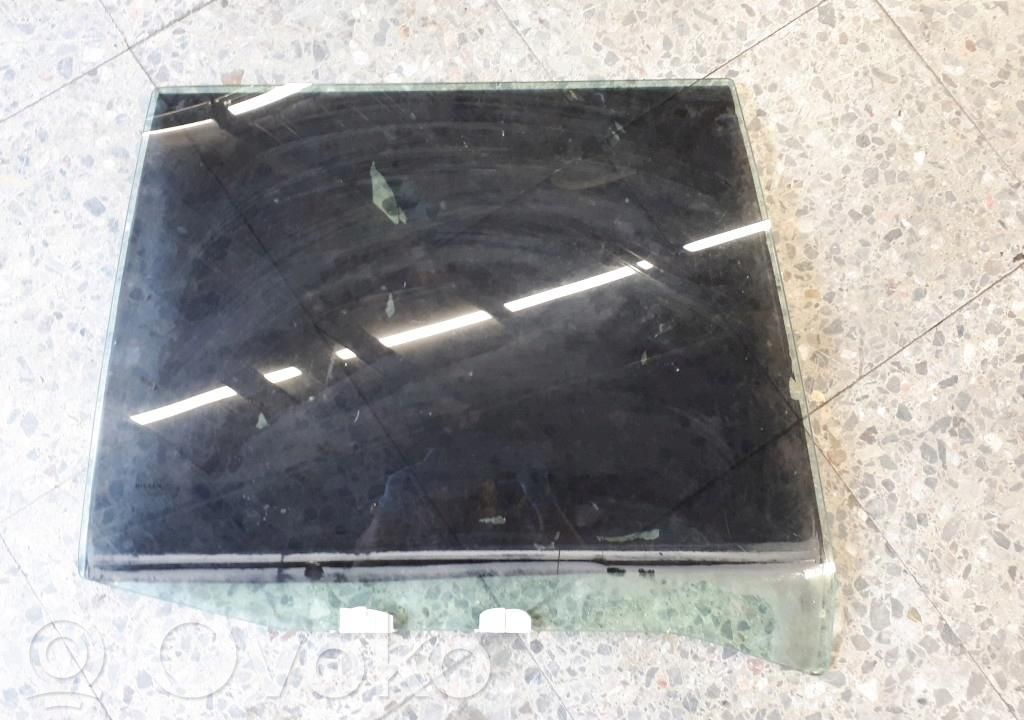 Rear side window