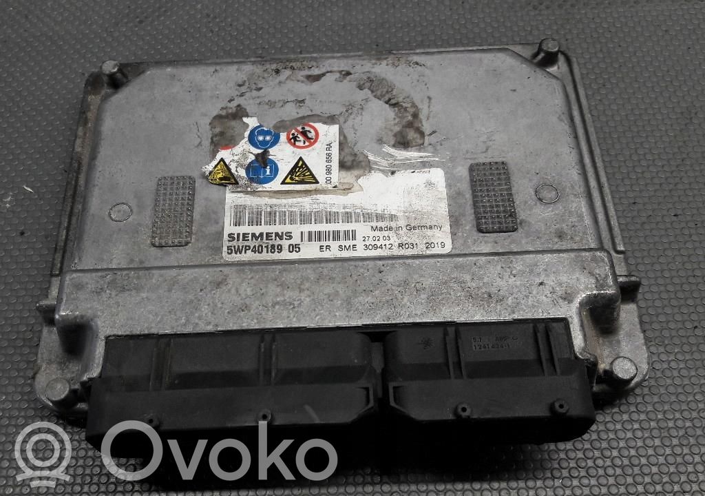 Volkswagen Polo VI Komputer / Sterownik ECU silnika 