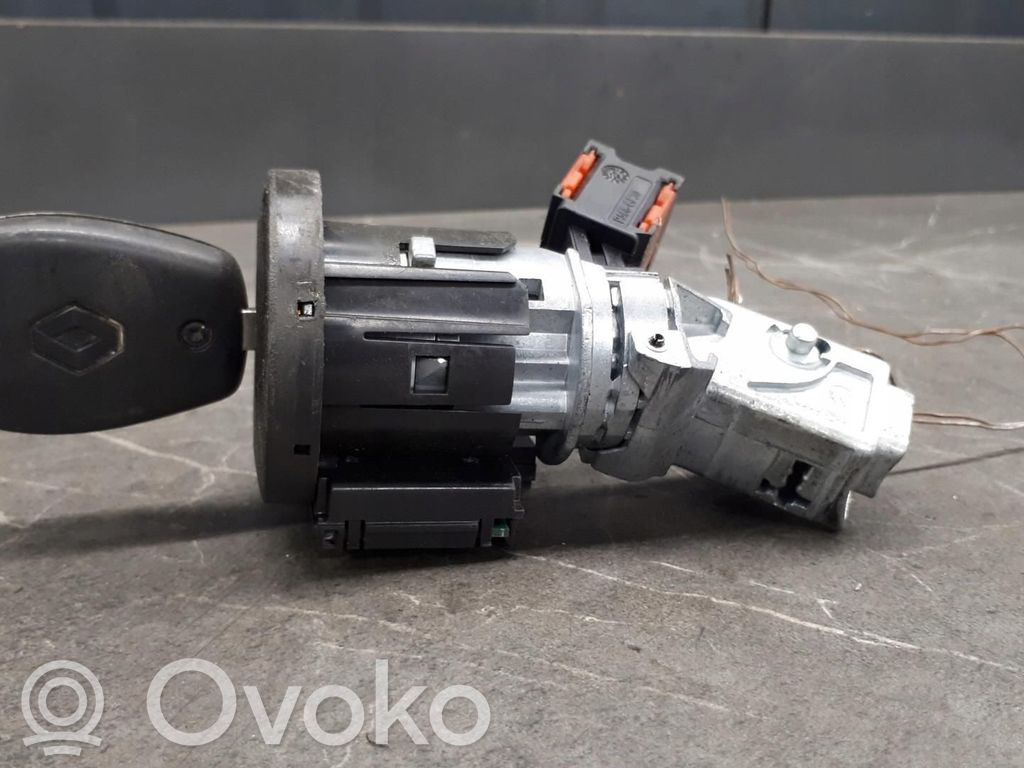 Renault Clio III Ignition lock 