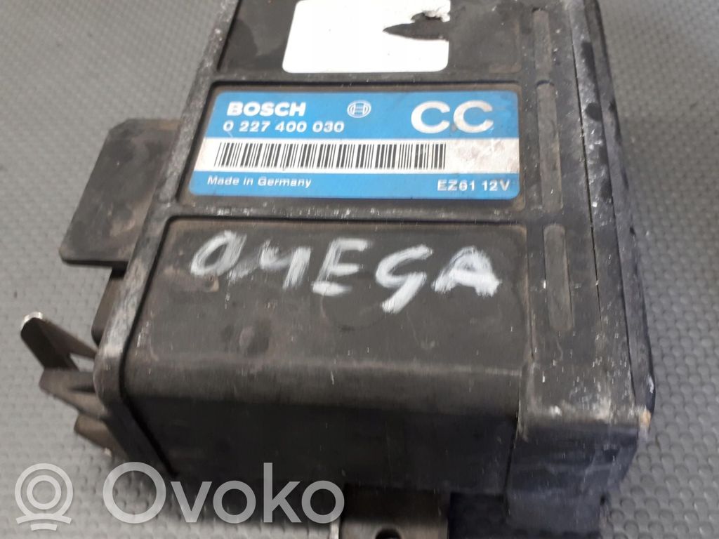 Opel Omega A Engine control unit/module ECU 