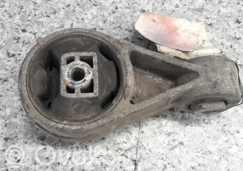 Ford Fiesta Engine mount vacuum valve 