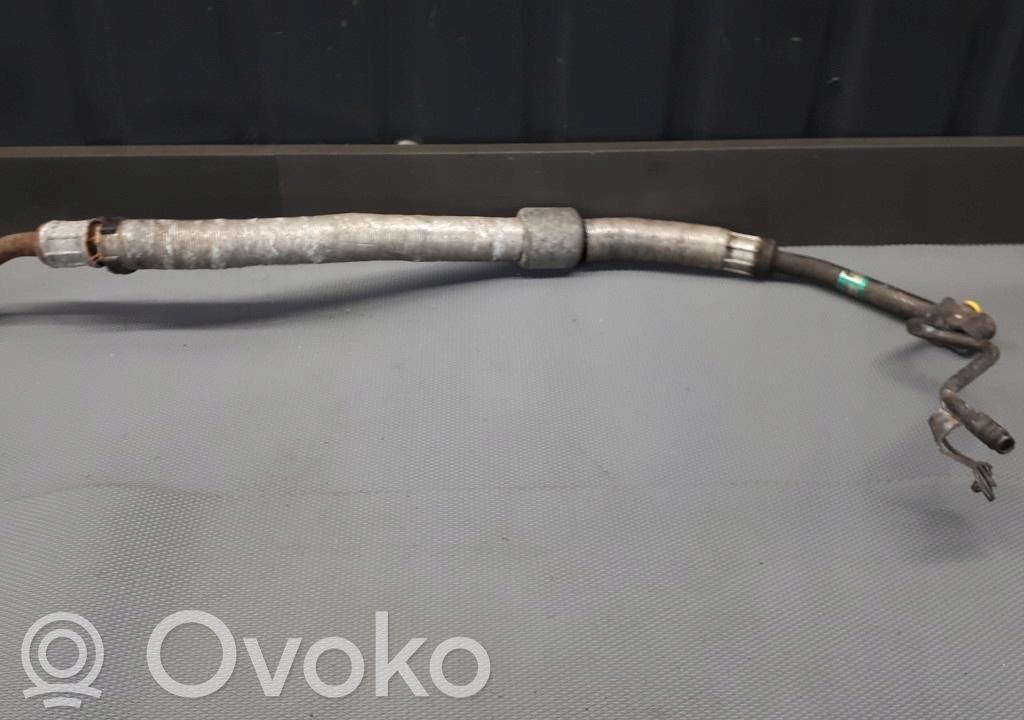 BMW 3 E46 Air conditioning (A/C) pipe/hose 
