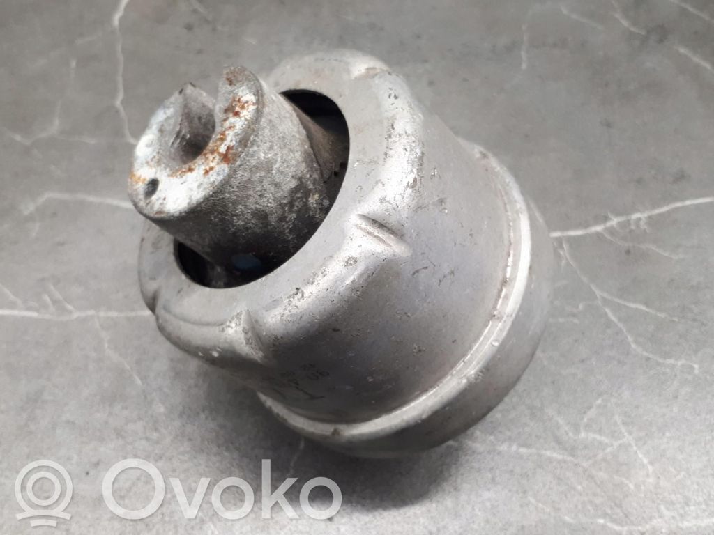 Opel Corsa C Engine mount vacuum valve 