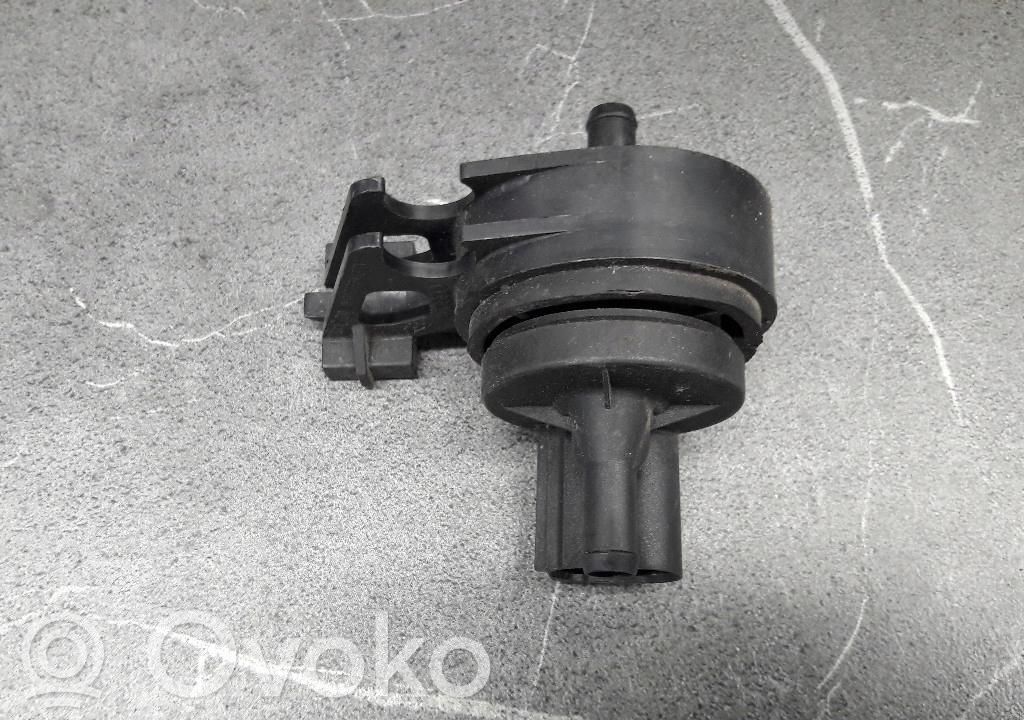 Volkswagen Fox Válvula del depósito de combustible 