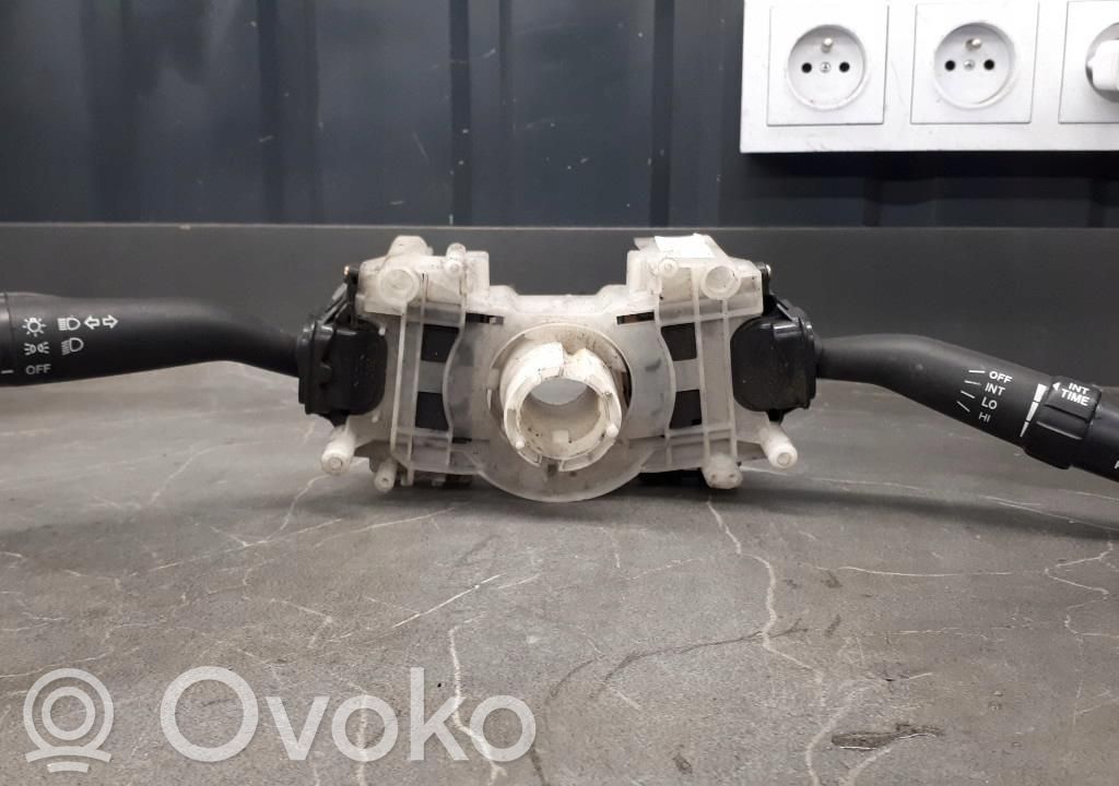 Suzuki Liana Interruptor de luz antiniebla 