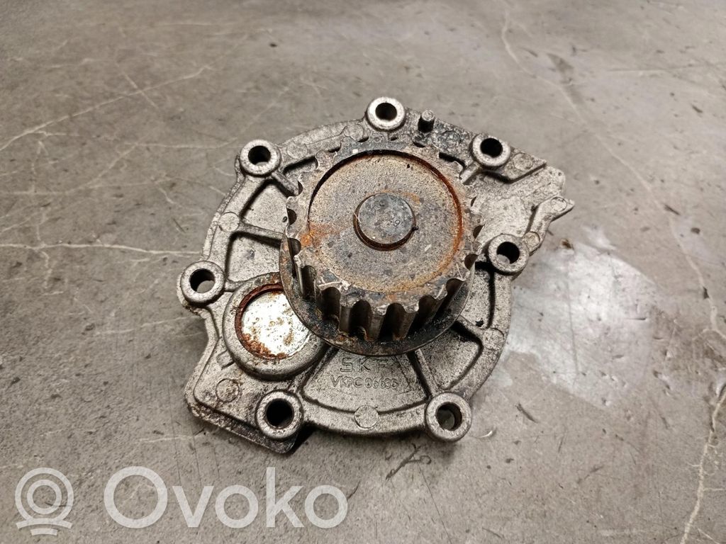 Volvo S60 Vandens pompa 