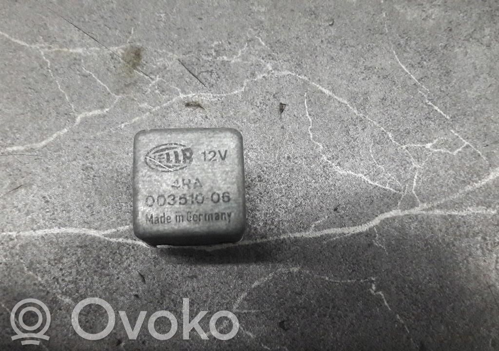 Saab 9-5 Fuel pump relay 