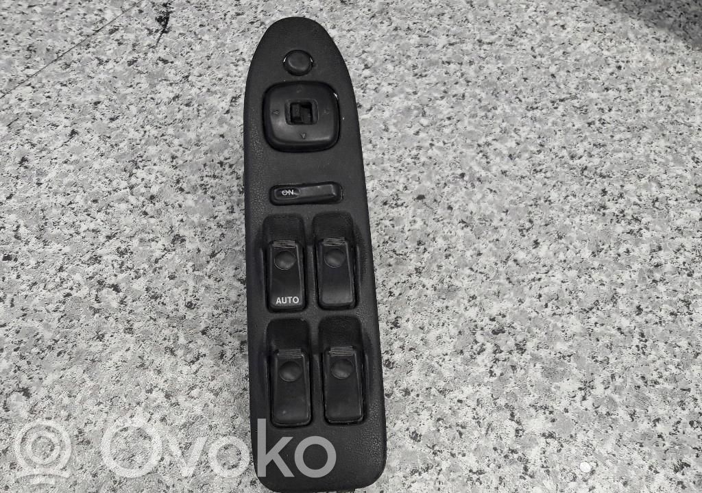 Mazda MPV Quarter vent window switch 