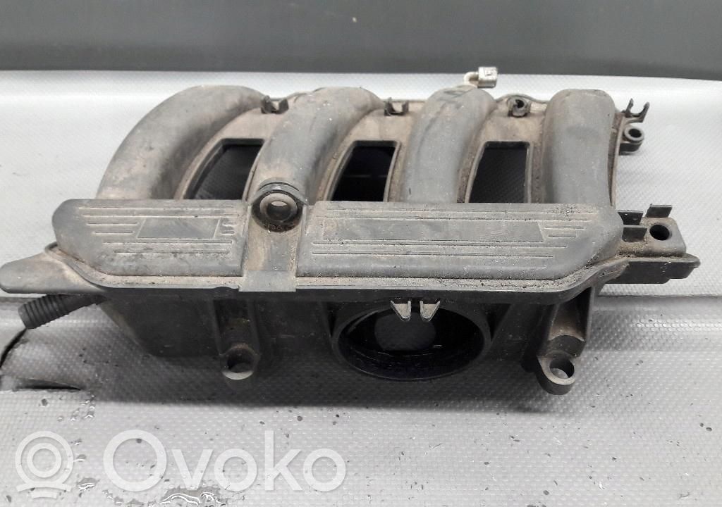 Renault Megane I Kolektorius įsiurbimo 