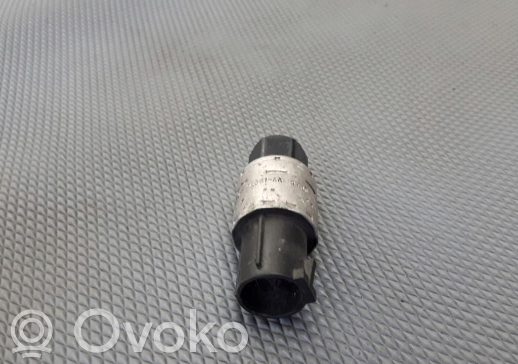 Ford Mondeo Mk III Sensor de presión del aire acondicionado (A/C) 
