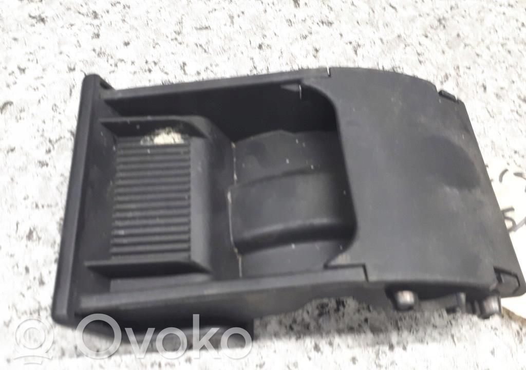 Citroen Relay II Popielniczka deski rozdzielczej 