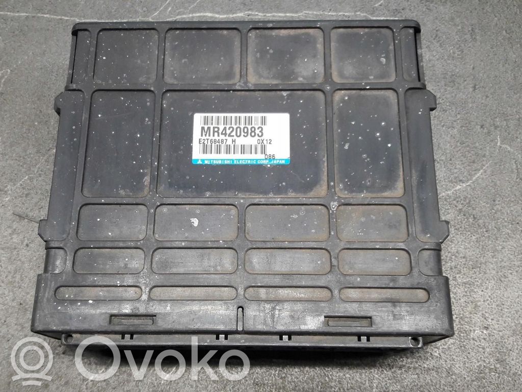 Mitsubishi Carisma Unitate control motor/modul ECU 