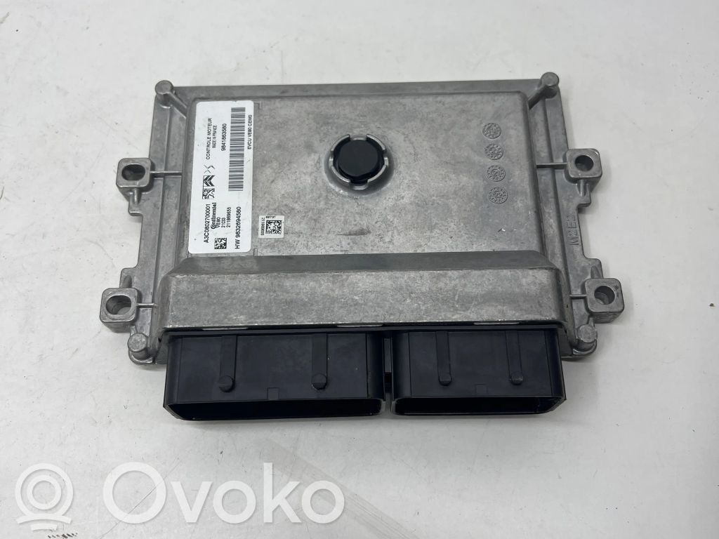 Peugeot 2008 II Engine control unit/module 