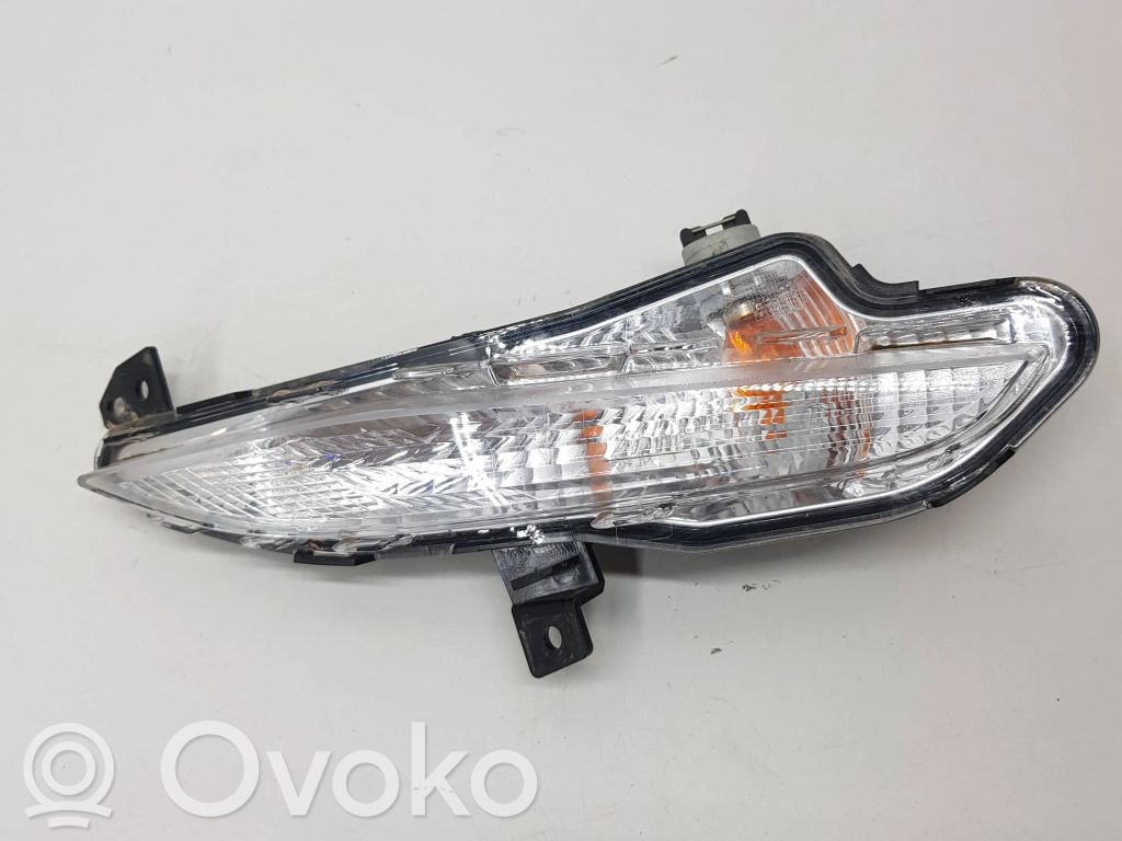 Peugeot 308 Front indicator light 