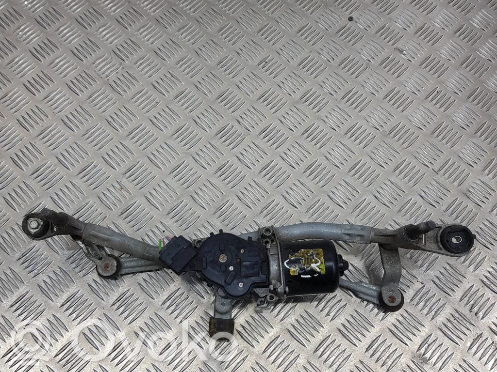 Renault Megane III Front wiper linkage and motor 
