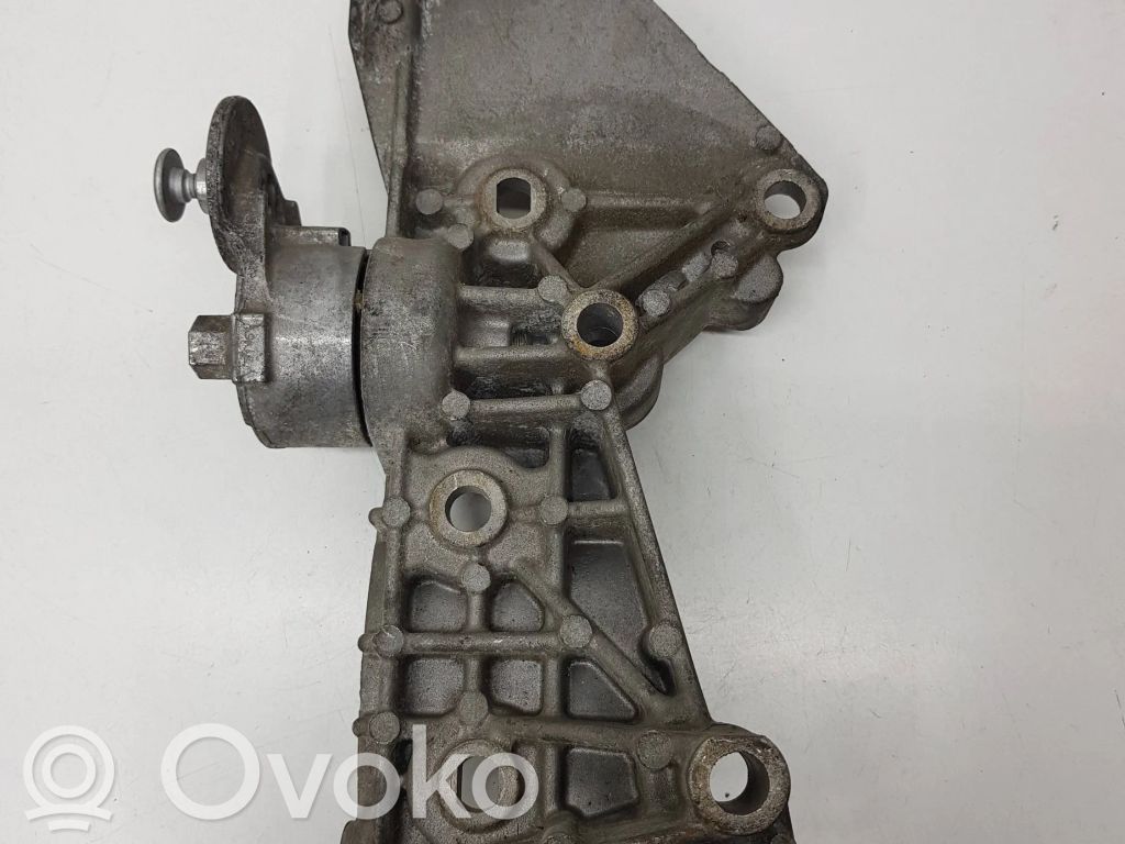 Nissan Note (E11) Dzinēja nostiprināšanas stiprinājums-kronšteins 