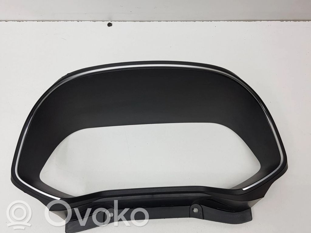 Renault Clio V Dashboard trim 