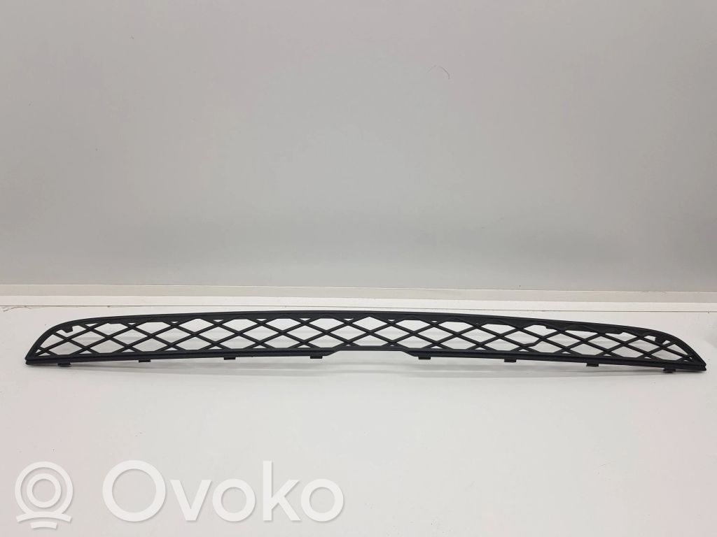 BMW X5 E70 Front bumper upper radiator grill 